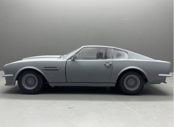 Aston Martin V8 Vantage Stirling Scale X Pack Prototipo Imagen
